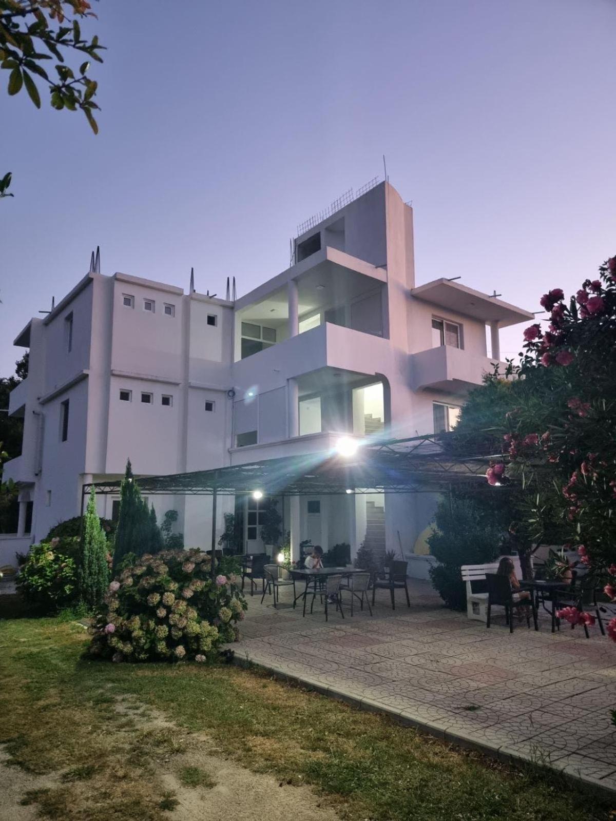 Hotel Casa Gazi Ulcinj Esterno foto