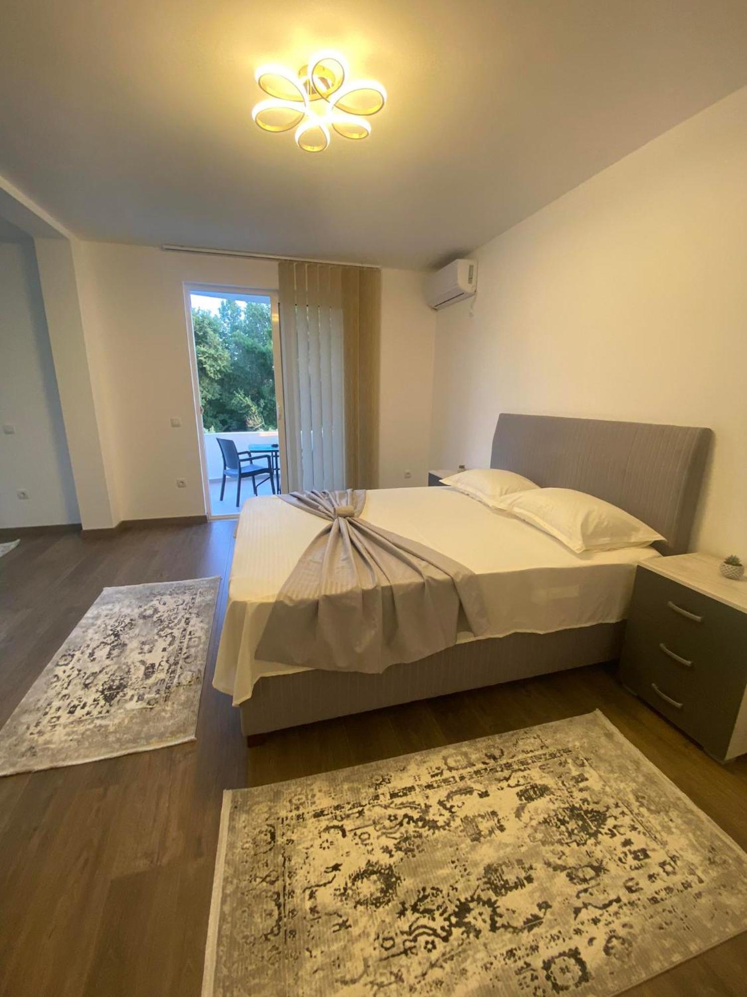 Hotel Casa Gazi Ulcinj Esterno foto